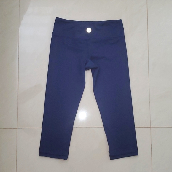 Scorpio Sol Athletic Yoga Capri Blue Leggings XS - Picture 2 of 7